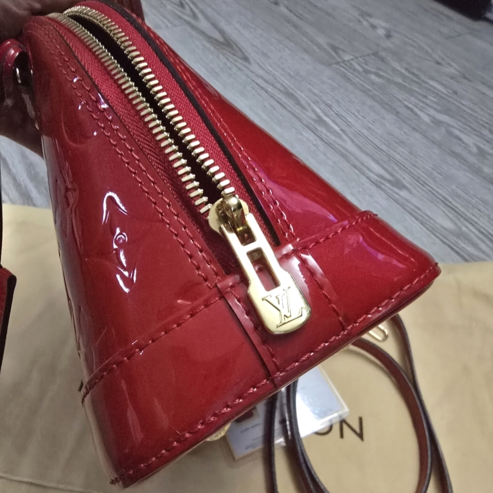 LV BB Alma - Picture 4 of 13